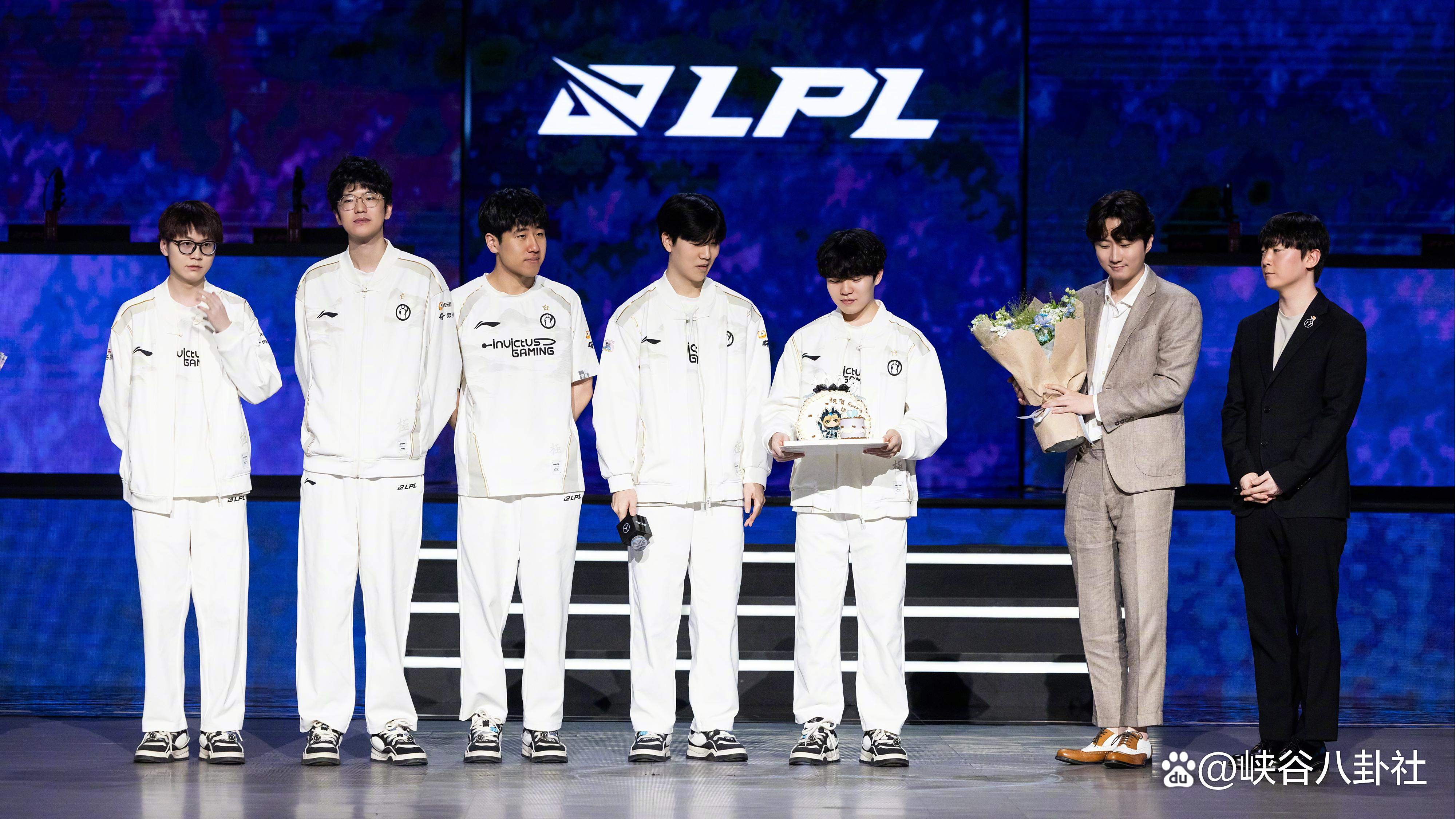 最受欢迎手游2025Rookie官方宣布晋级下一阶段新规，MAD引发争议！