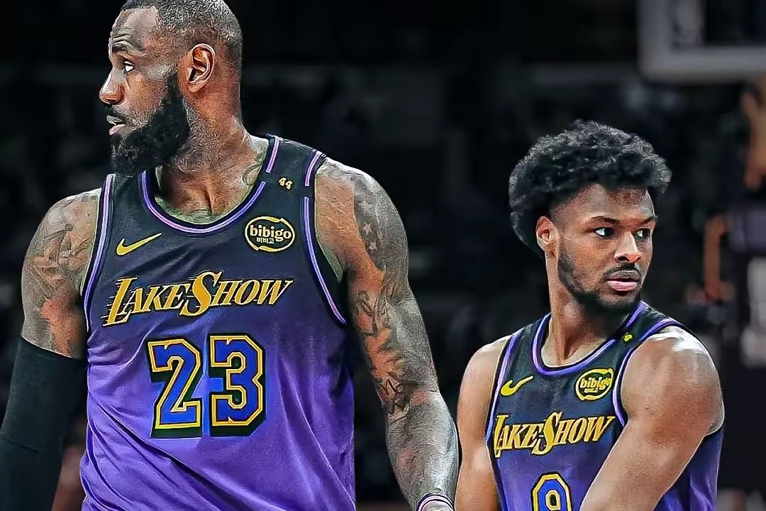 2025最火手游转会期NBA常规赛传出新动向，洛杉矶湖人内部沟通，管理层表态：态度坚定，细节决定成败的简单介绍